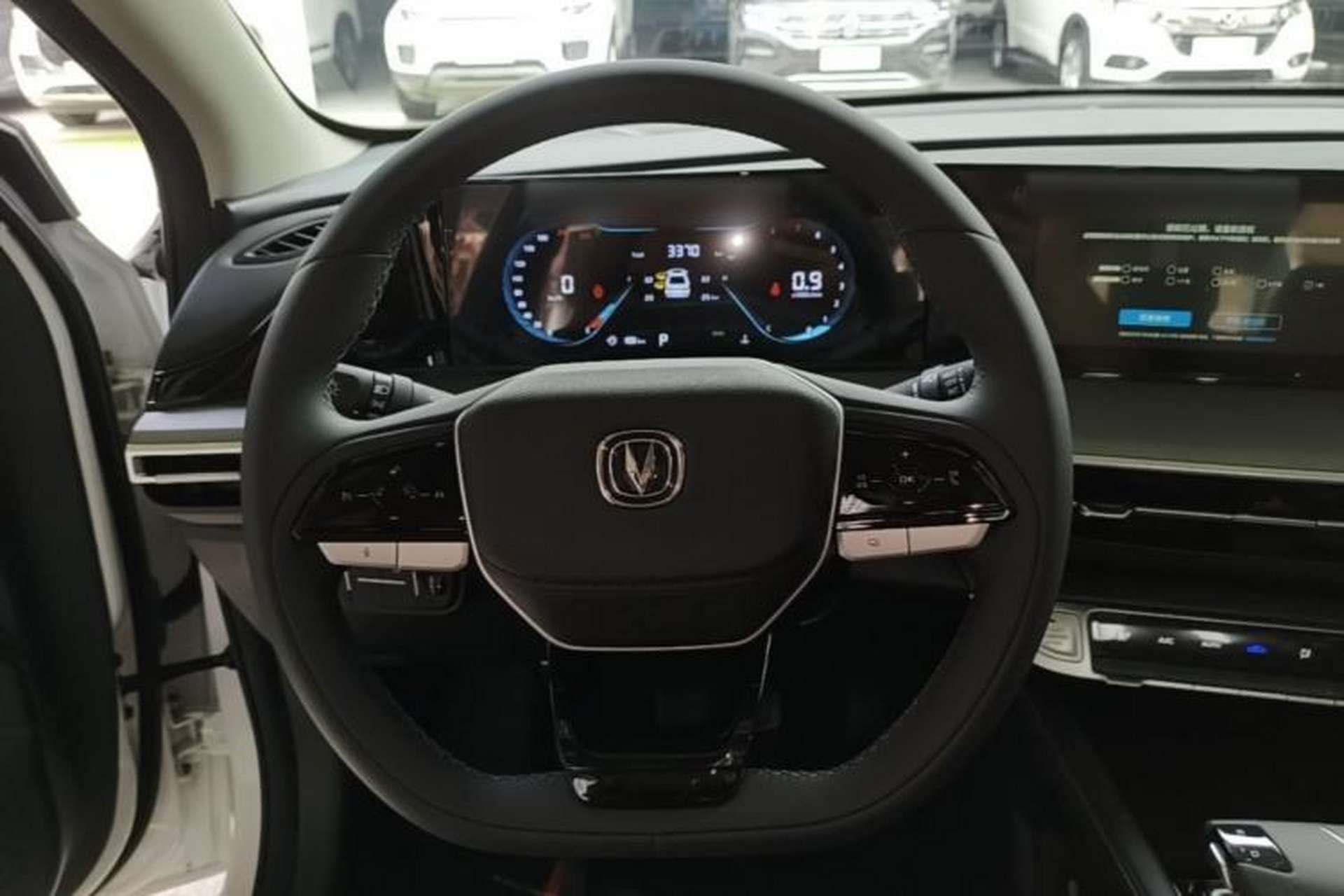 Used CHANGAN Eado 2023 Changan Edition PLUS Blue Whale NE 1.4T GDI DCT Prestige Version Steering Wheel