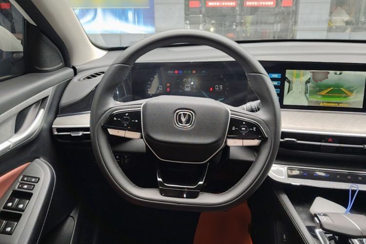 Used CHANGAN Eado 2023 Changan Edition PLUS Blue Whale NE 1.4T GDI DCT Prestige Version Steering Wheel