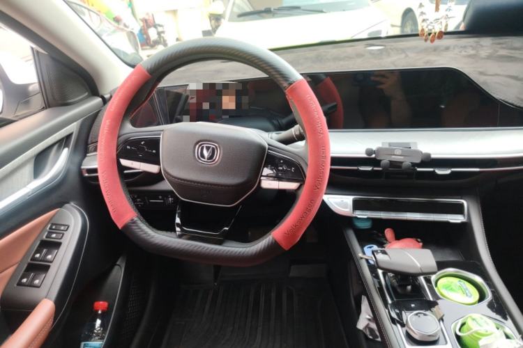 Used CHANGAN Eado 2023 Changan Edition PLUS Blue Whale NE 1.4T GDI DCT Prestige Version Steering Wheel