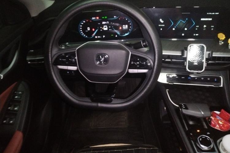 Used CHANGAN Eado 2023 Changan Edition PLUS Blue Whale NE 1.4T GDI DCT Prestige Version Steering Wheel
