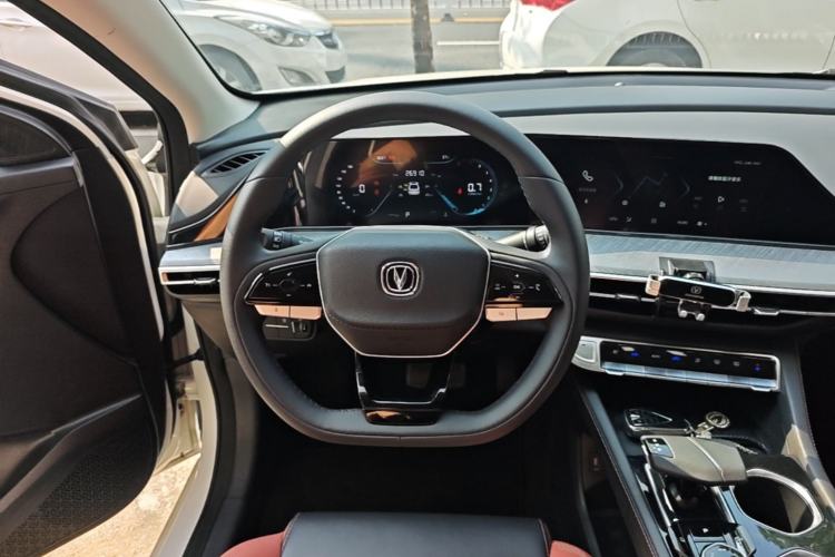 Used CHANGAN Eado 2023 Changan Edition PLUS Blue Whale NE 1.4T GDI DCT Prestige Version Steering Wheel