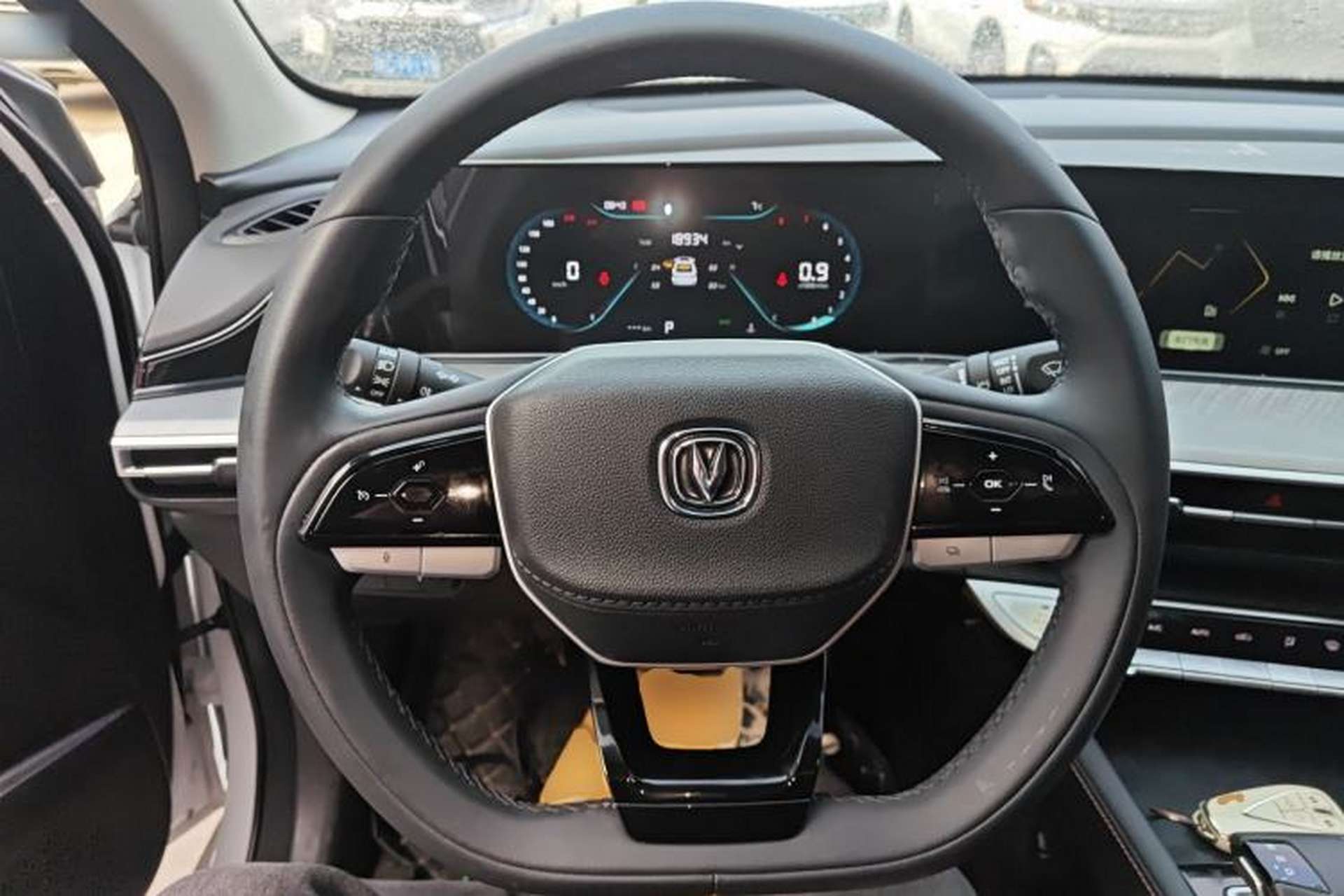 Used CHANGAN Eado 2023 Changan Edition PLUS Blue Whale NE 1.4T GDI DCT Prestige Version Steering Wheel
