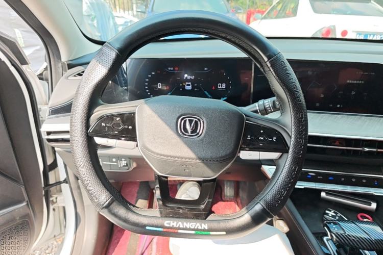 Used CHANGAN Eado 2023 Changan Edition PLUS Blue Whale NE 1.4T GDI DCT Prestige Version Steering Wheel