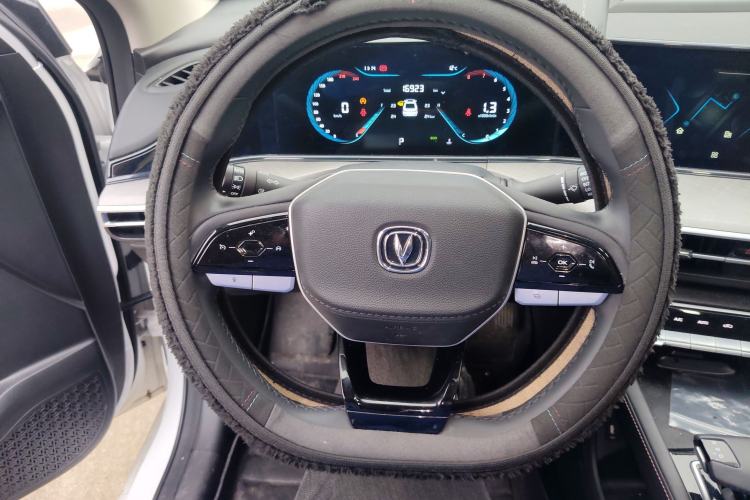 Used CHANGAN Eado 2023 Changan Edition PLUS Blue Whale NE 1.4T GDI DCT Prestige Version Steering Wheel