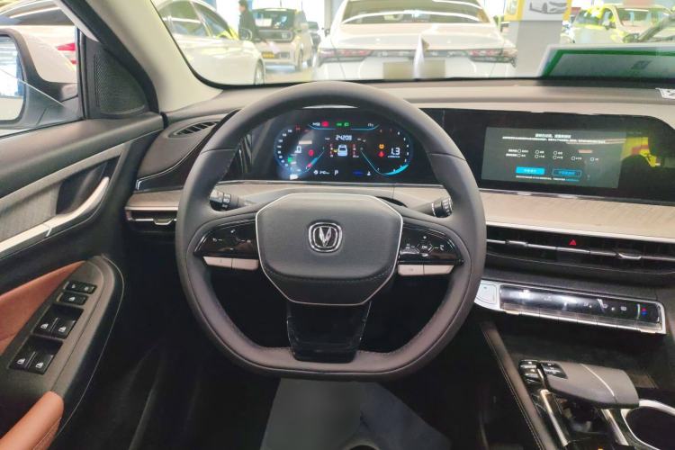 Used CHANGAN Eado 2023 Changan Edition PLUS Blue Whale NE 1.4T GDI DCT Prestige Version Steering Wheel