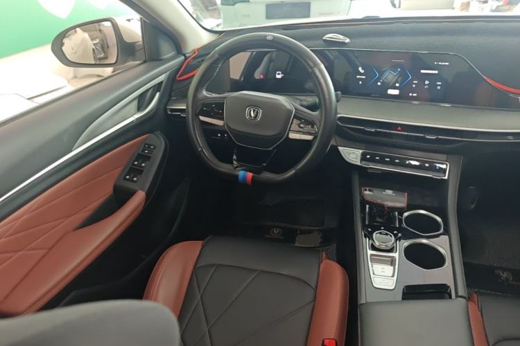 Used CHANGAN Eado 2023 Changan Edition PLUS Blue Whale NE 1.4T GDI DCT Prestige Version Steering Wheel