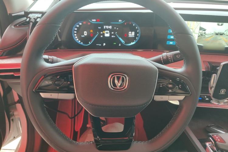 Used CHANGAN Eado 2023 Changan Edition PLUS Blue Whale NE 1.4T GDI DCT Prestige Version Steering Wheel