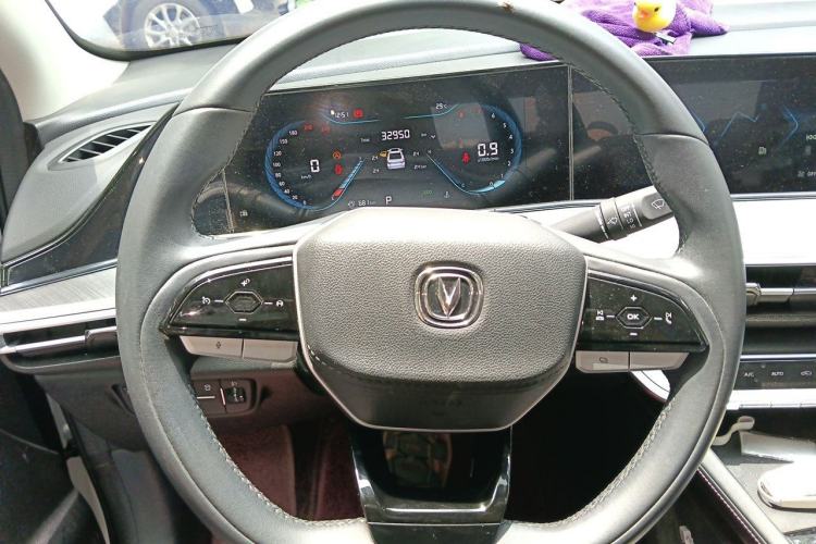 Used CHANGAN Eado 2023 Changan Edition PLUS Blue Whale NE 1.4T GDI DCT Prestige Version Steering Wheel