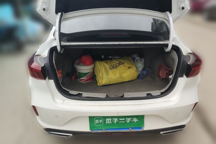 Used CHANGAN Eado 2023 Changan Edition PLUS Blue Whale NE 1.4T GDI DCT Prestige Version Trunk