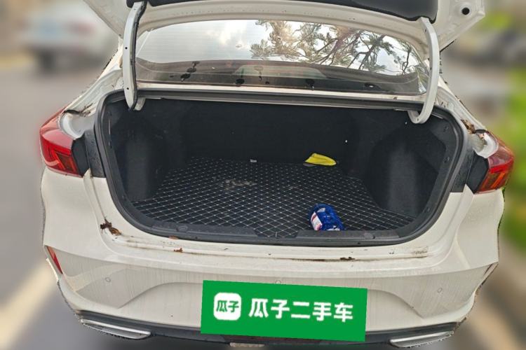 Used CHANGAN Eado 2023 Changan Edition PLUS Blue Whale NE 1.4T GDI DCT Prestige Version Trunk