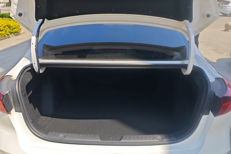 Used CHANGAN Eado 2023 Changan Edition PLUS Blue Whale NE 1.4T GDI DCT Prestige Version Trunk