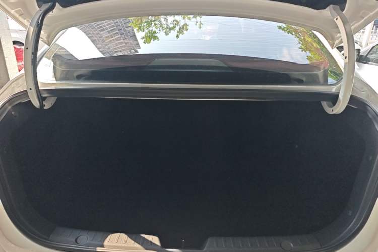 Used CHANGAN Eado 2023 Changan Edition PLUS Blue Whale NE 1.4T GDI DCT Prestige Version Trunk