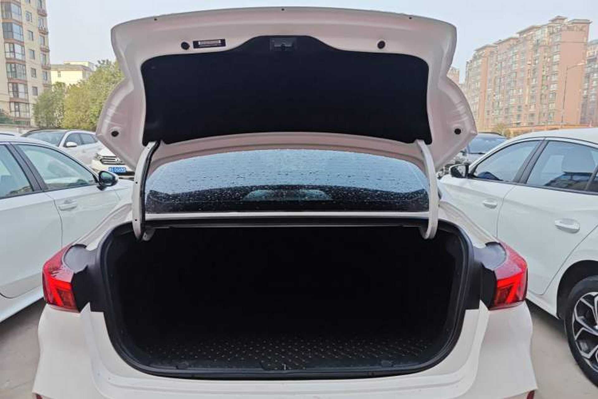 Used CHANGAN Eado 2023 Changan Edition PLUS Blue Whale NE 1.4T GDI DCT Prestige Version Trunk