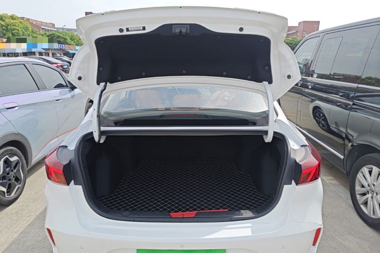 Used CHANGAN Eado 2023 Changan Edition PLUS Blue Whale NE 1.4T GDI DCT Prestige Version Trunk