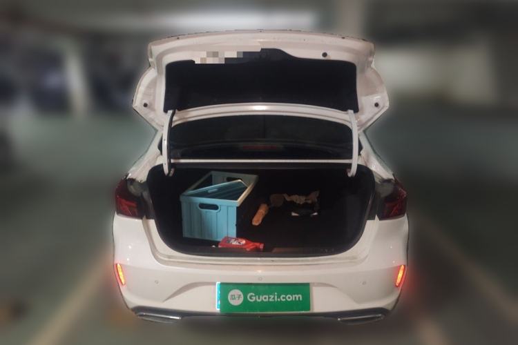 Used CHANGAN Eado 2023 Changan Edition PLUS Blue Whale NE 1.4T GDI DCT Prestige Version Trunk