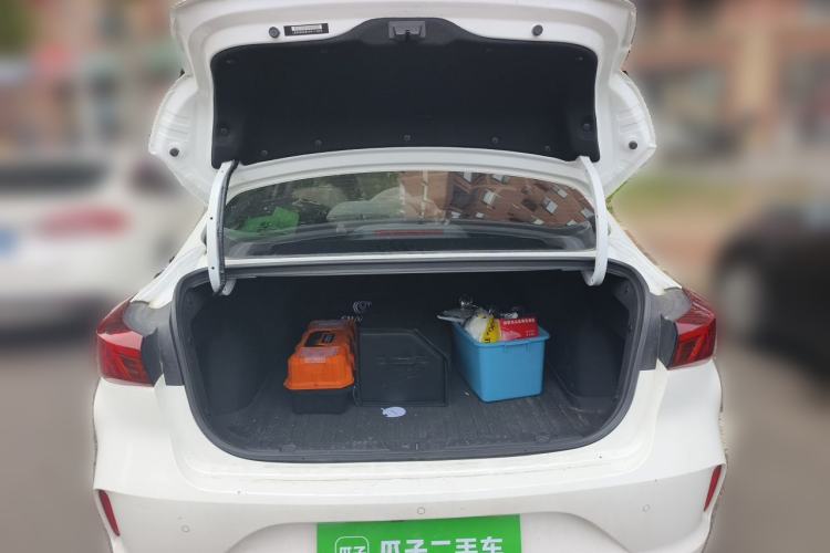 Used CHANGAN Eado 2023 Changan Edition PLUS Blue Whale NE 1.4T GDI DCT Prestige Version Trunk