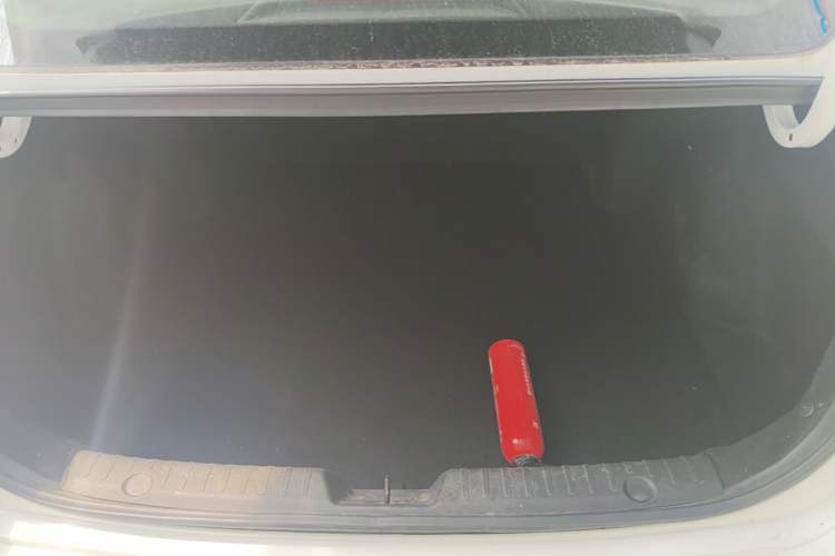 Used CHANGAN Eado 2023 Changan Edition PLUS Blue Whale NE 1.4T GDI DCT Prestige Version Trunk