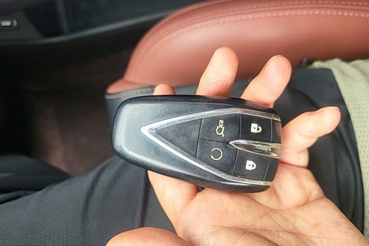 Used CHANGAN Eado 2023 Changan Edition PLUS Blue Whale NE 1.4T GDI DCT Prestige Version Vehicle Key