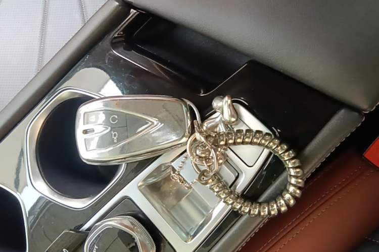 Used CHANGAN Eado 2023 Changan Edition PLUS Blue Whale NE 1.4T GDI DCT Prestige Version Vehicle Key