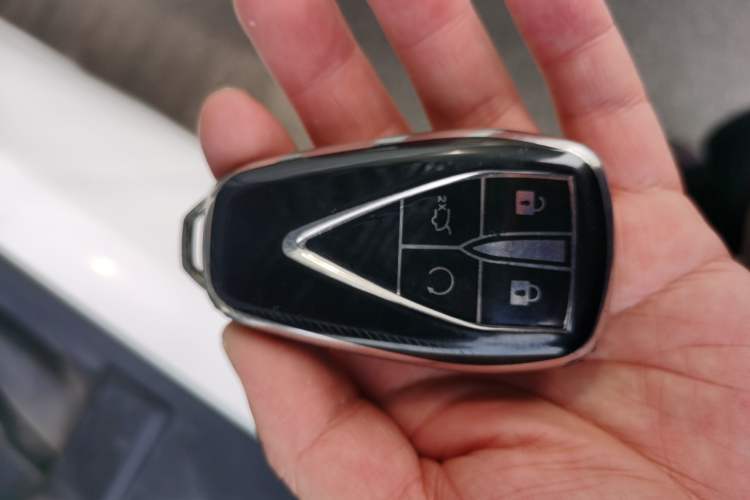 Used CHANGAN Eado 2023 Changan Edition PLUS Blue Whale NE 1.4T GDI DCT Prestige Version Vehicle Key