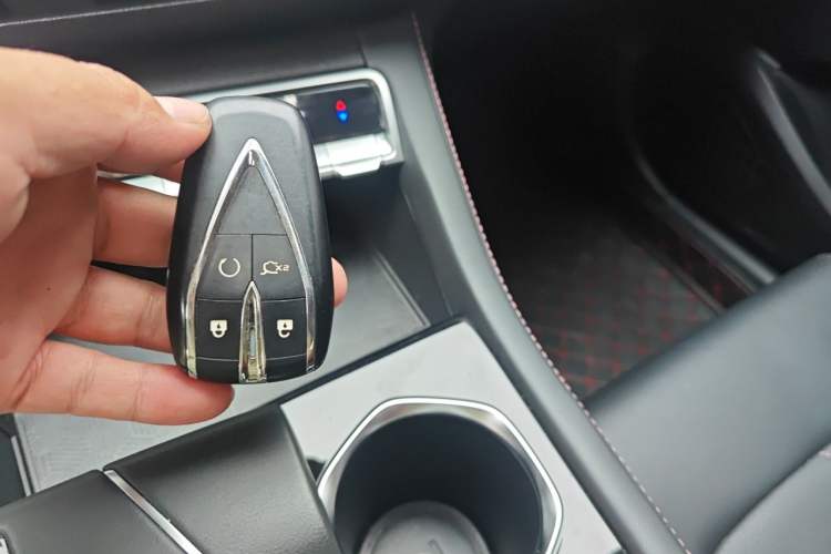 Used CHANGAN Eado 2023 Changan Edition PLUS Blue Whale NE 1.4T GDI DCT Prestige Version Vehicle Key