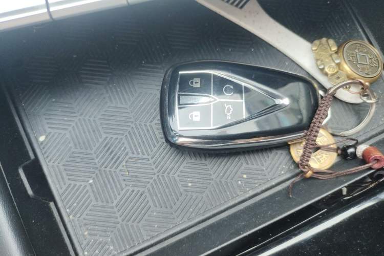 Used CHANGAN Eado 2023 Changan Edition PLUS Blue Whale NE 1.4T GDI DCT Prestige Version Vehicle Key