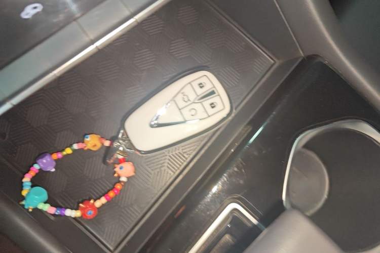 Used CHANGAN Eado 2023 Changan Edition PLUS Blue Whale NE 1.4T GDI DCT Prestige Version Vehicle Key