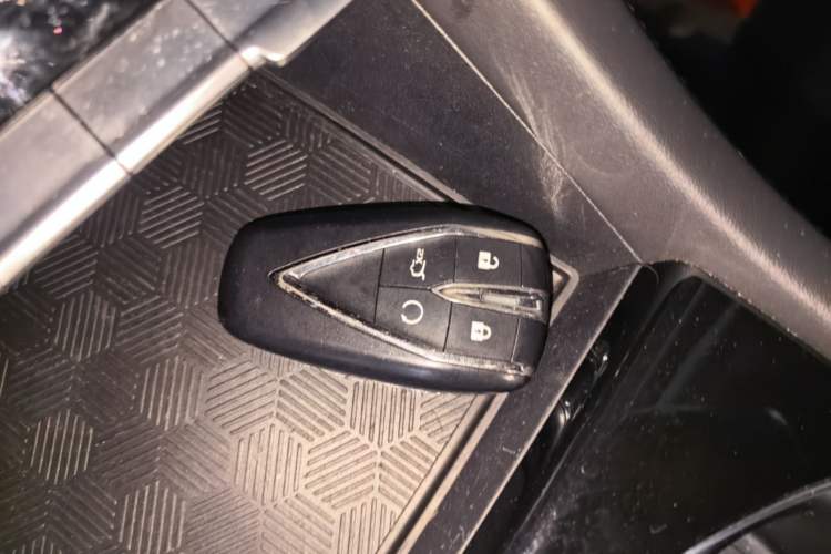 Used CHANGAN Eado 2023 Changan Edition PLUS Blue Whale NE 1.4T GDI DCT Prestige Version Vehicle Key
