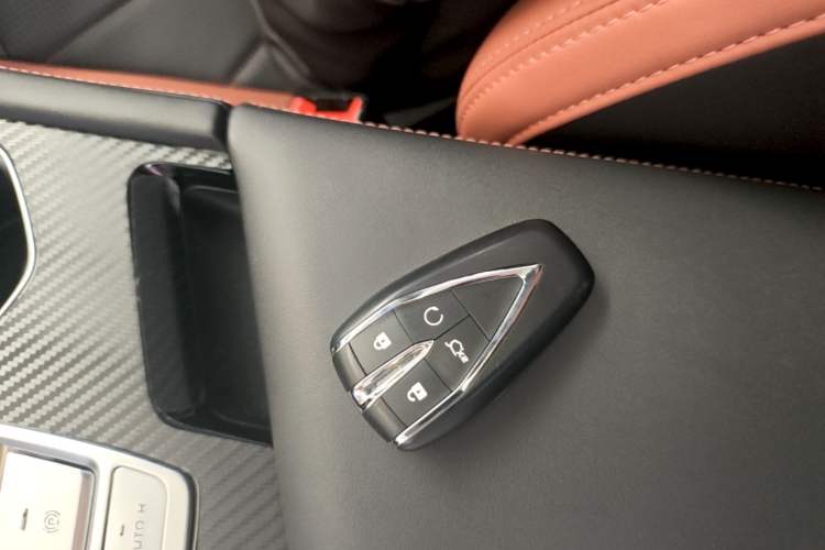 Used CHANGAN Eado 2023 Changan Edition PLUS Blue Whale NE 1.4T GDI DCT Prestige Version Vehicle Key