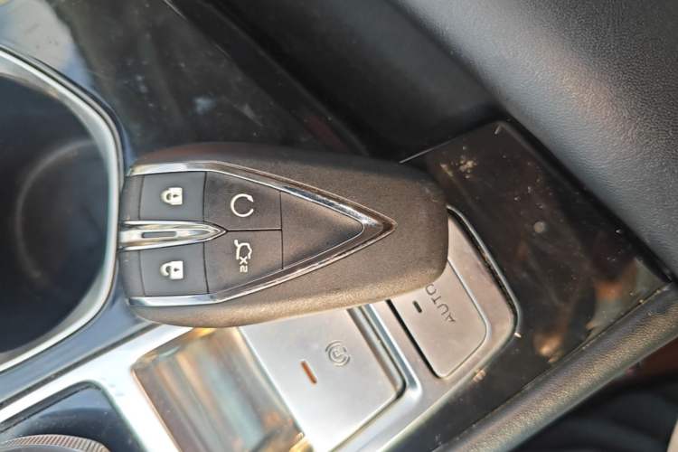 Used CHANGAN Eado 2023 Changan Edition PLUS Blue Whale NE 1.4T GDI DCT Prestige Version Vehicle Key