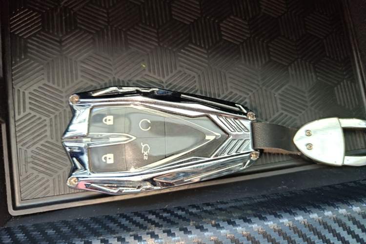 Used CHANGAN Eado 2023 Changan Edition PLUS Blue Whale NE 1.4T GDI DCT Prestige Version Vehicle Key