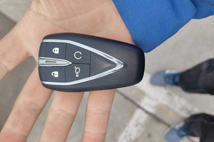 Used CHANGAN Eado 2023 Changan Edition PLUS Blue Whale NE 1.4T GDI DCT Prestige Version Vehicle Key