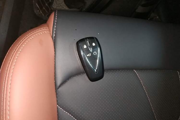 Used CHANGAN Eado 2023 Changan Edition PLUS Blue Whale NE 1.4T GDI DCT Prestige Version Vehicle Key