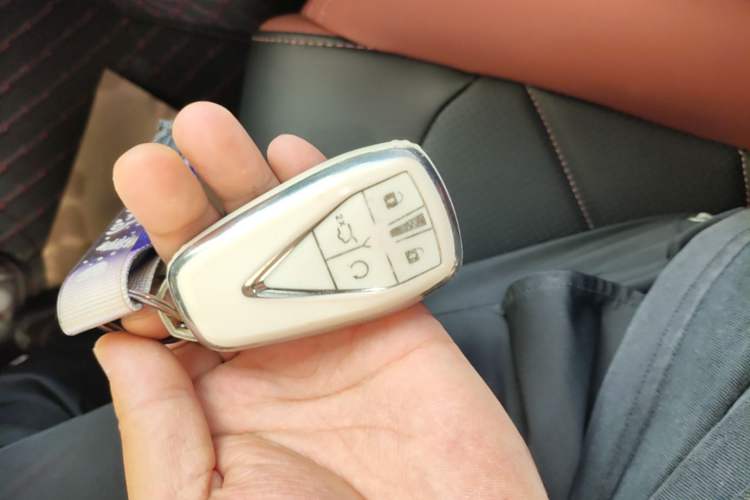 Used CHANGAN Eado 2023 Changan Edition PLUS Blue Whale NE 1.4T GDI DCT Prestige Version Vehicle Key