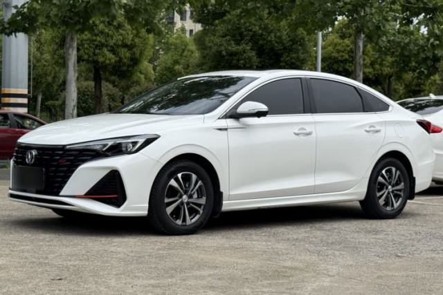 Used CHANGAN Eado 2023 Changan Edition PLUS Blue Whale NE 1.4T GDI DCT Prestige Version