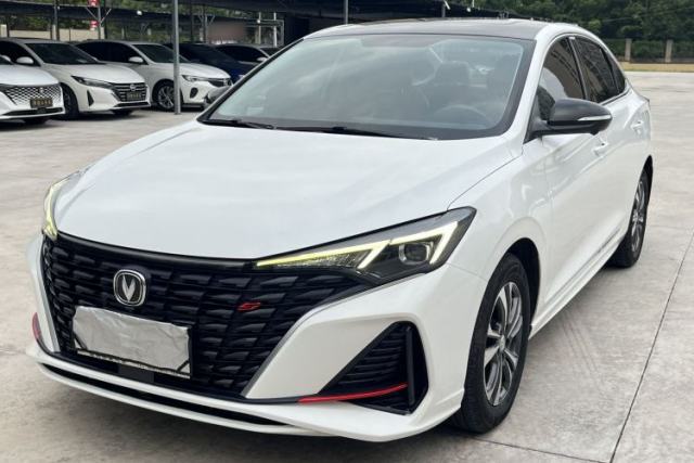 Used CHANGAN Eado 2023 Changan Edition PLUS Blue Whale NE 1.4T GDI DCT Prestige Version