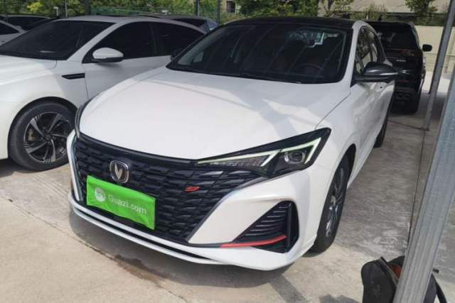 Used CHANGAN Eado 2023 Changan Edition PLUS Blue Whale NE 1.4T GDI DCT Prestige Version