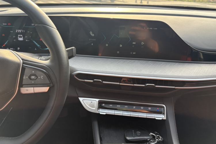 Used CHANGAN Eado 2024 PLUS Blue Whale NE 1.4T GDI DCT High-Energy Edition Audio And AC Panel