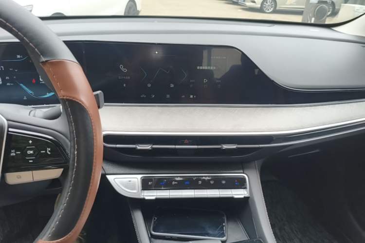 Used CHANGAN Eado 2024 PLUS Blue Whale NE 1.4T GDI DCT High-Energy Edition Audio And AC Panel