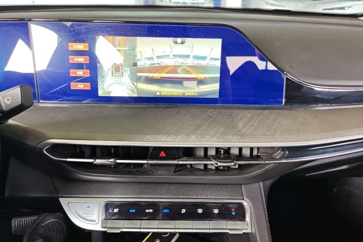 Used CHANGAN Eado 2024 PLUS Blue Whale NE 1.4T GDI DCT High-Energy Edition Audio And AC Panel