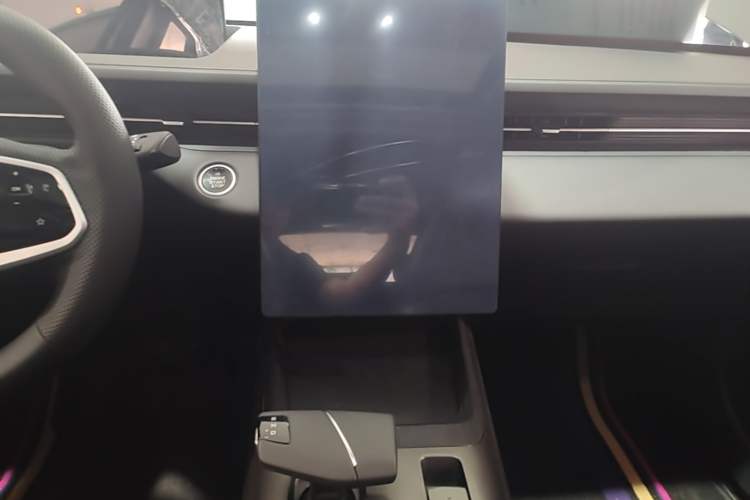 Used CHANGAN Eado 2024 1.5T GDI Automatic Enjoyment Edition Audio And AC Panel