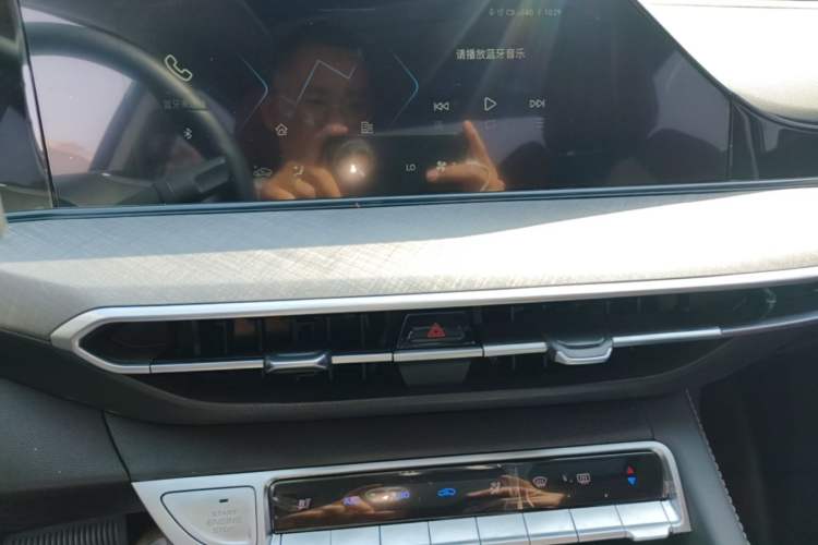 Used CHANGAN Eado 2024 PLUS Blue Whale NE 1.4T GDI DCT High-Energy Edition Audio And AC Panel