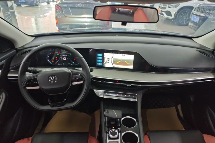 Used CHANGAN Eado 2024 PLUS Blue Whale NE 1.4T GDI DCT High-Energy Edition Center Console