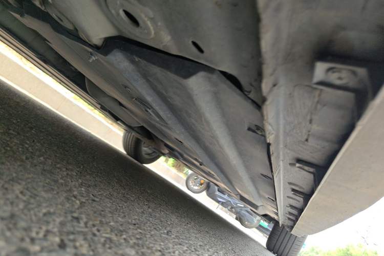 Used CHANGAN Eado 2024 1.5T GDI Automatic Flagship Edition Chassis Front Left