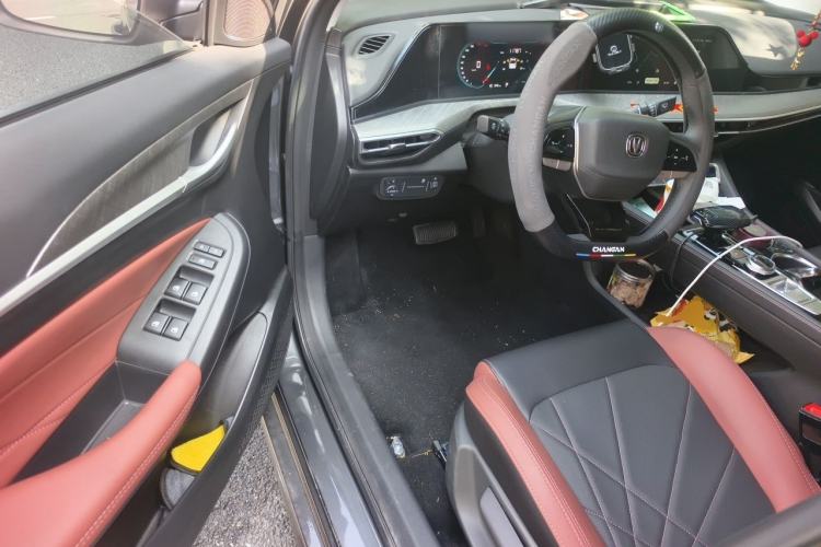 Used CHANGAN Eado 2024 PLUS Blue Whale NE 1.4T GDI DCT High-Energy Edition Driver Seat