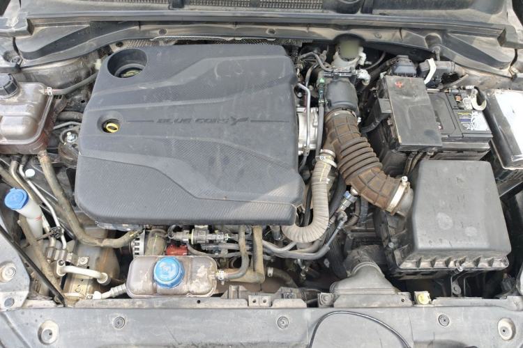 Used CHANGAN Eado 2024 PLUS Blue Whale NE 1.4T GDI DCT High-Energy Edition Engine Bay