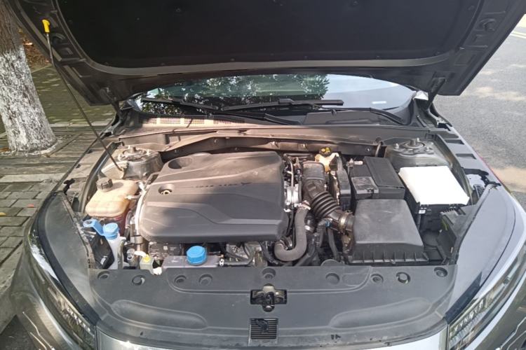 Used CHANGAN Eado 2024 1.5T GDI Automatic Flagship Edition Engine Bay