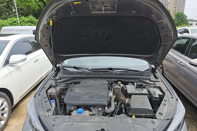 Used CHANGAN Eado 2024 PLUS Blue Whale NE 1.4T GDI DCT High-Energy Edition Engine Bay