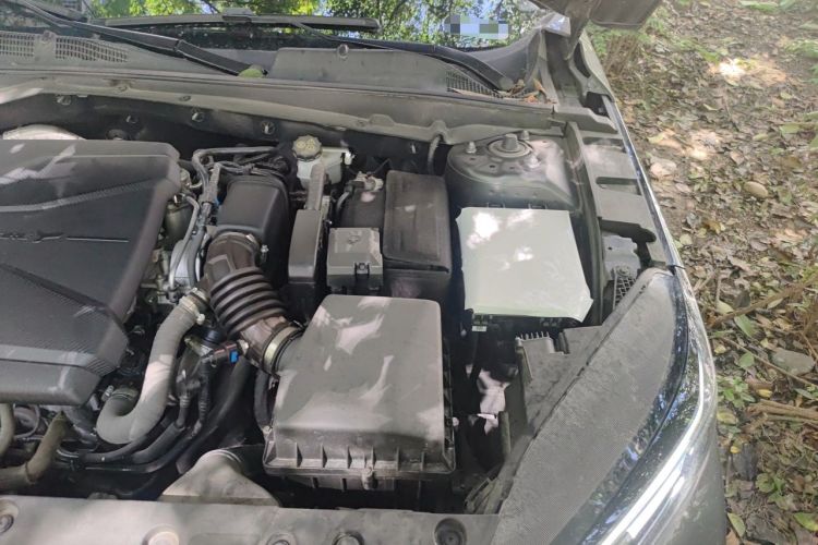 Used CHANGAN Eado 2024 1.5T GDI Automatic Prestige Edition Engine Bay Left