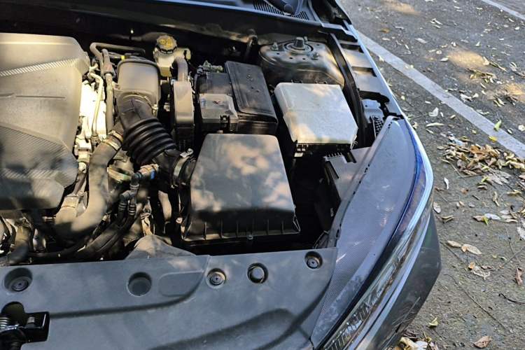 Used CHANGAN Eado 2024 1.5T GDI Automatic Flagship Edition Engine Bay Left